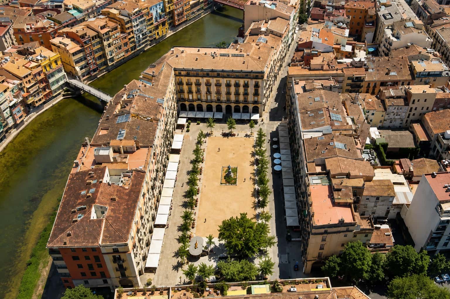 gestión pisos turísticos Barri Vell Girona